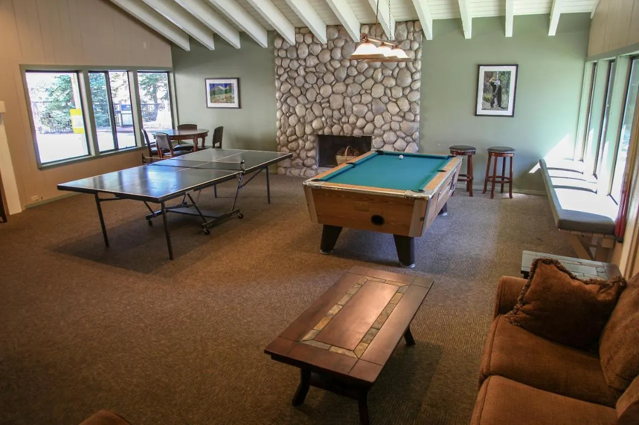 Discover 4 Mammoth Lakes Apartment