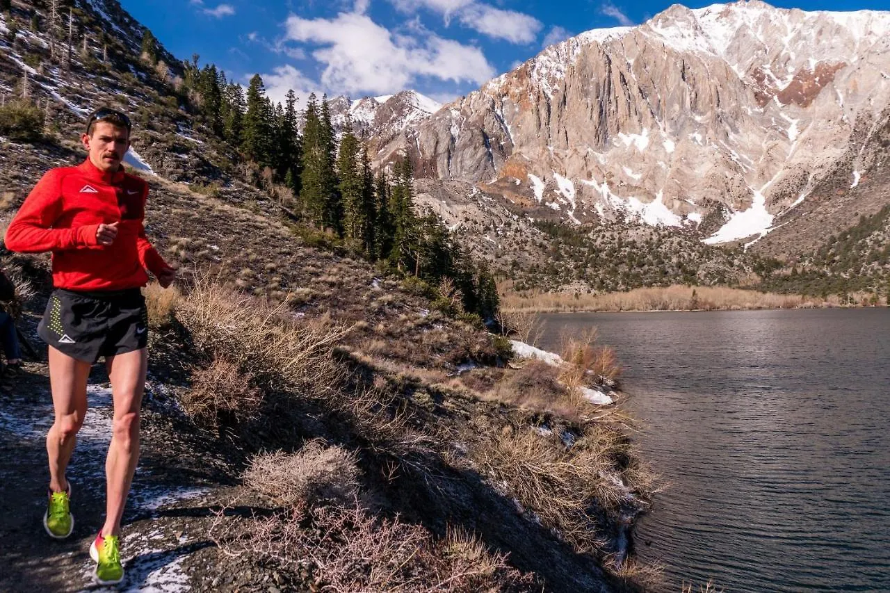 Discover 4 Mammoth Lakes