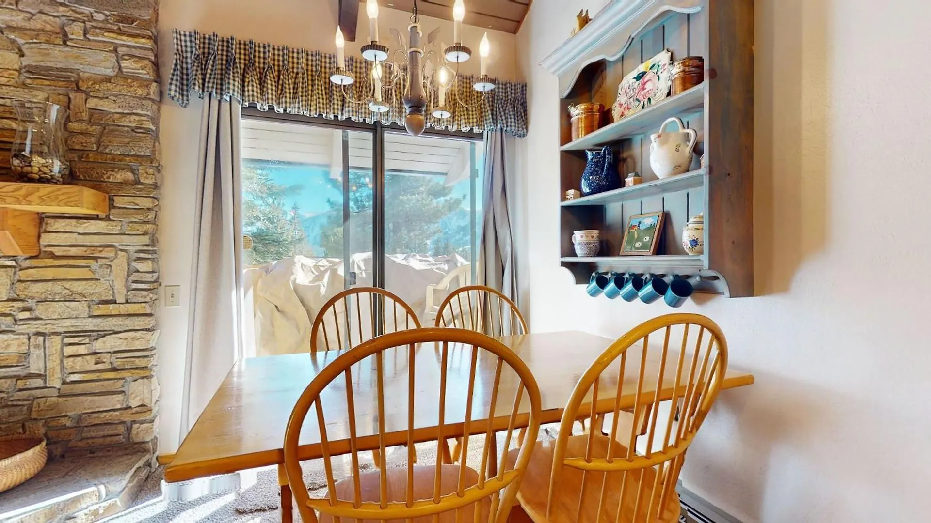 Apartment Discover 4 Mammoth Lakes